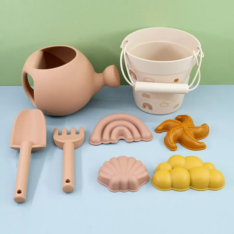 Mother-and-baby-silicone-product-display-1