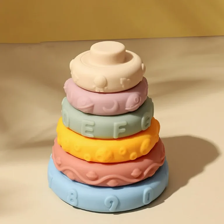 Mother-and-baby-silicone-product-display-3