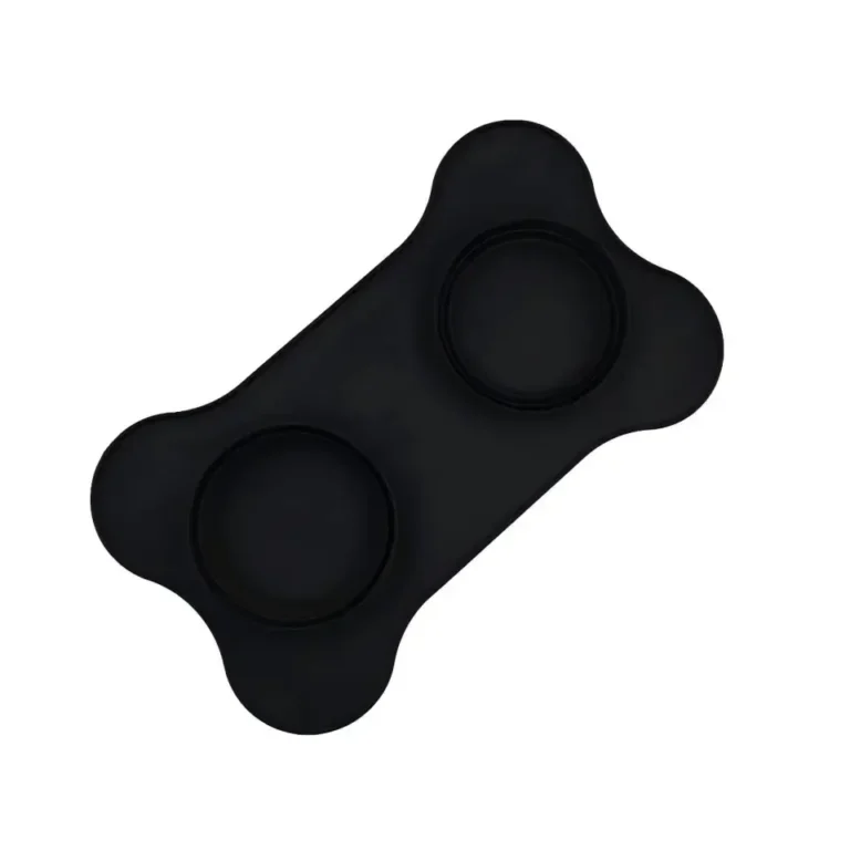 Portable-foldable-pet-placemat-1