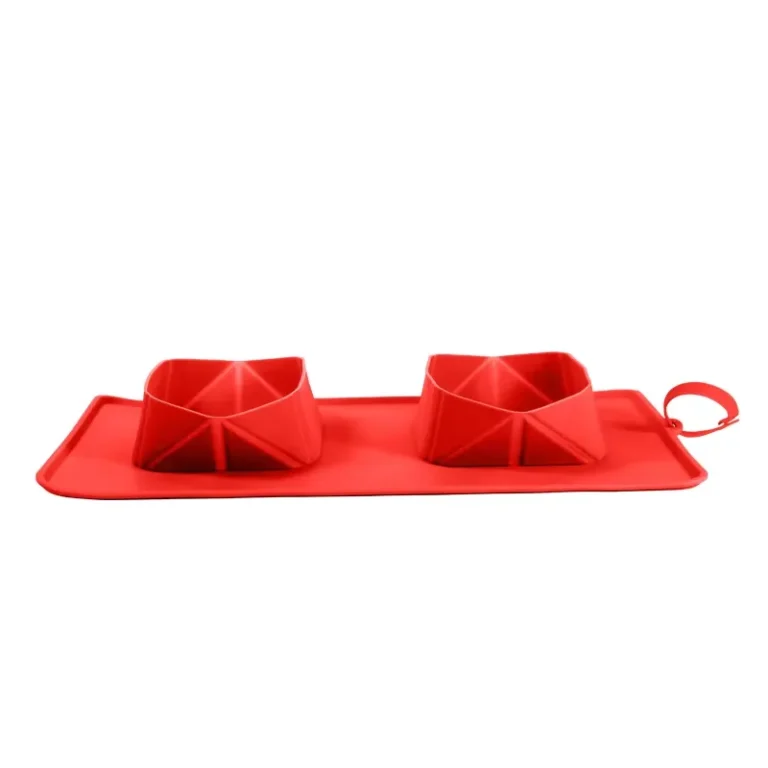 Portable-foldable-pet-placemat-2