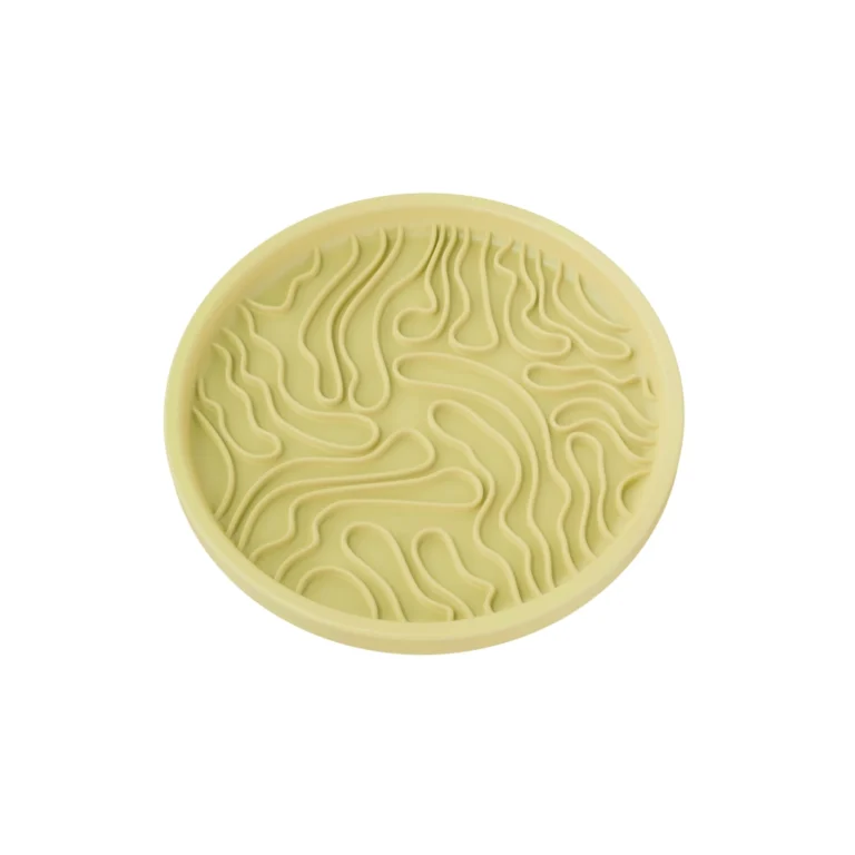 round-pet-lick-mat-4-1030x1030